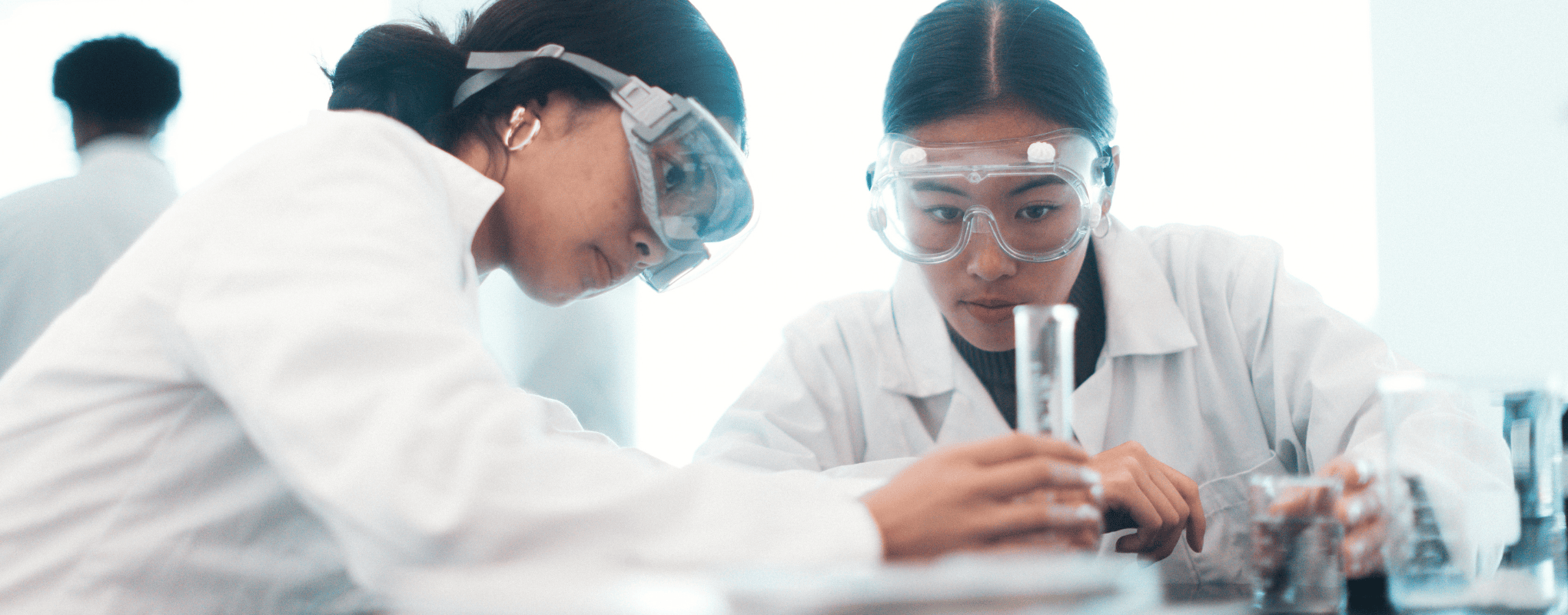 SFSU Chemistry Students working in lab